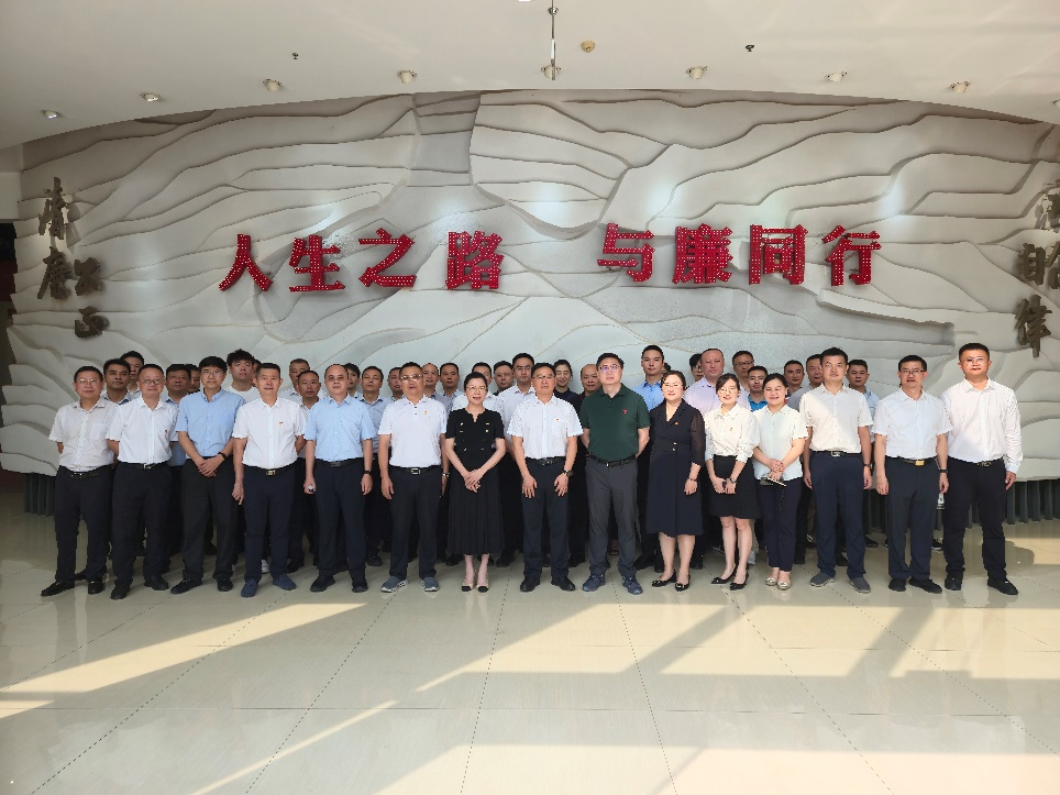 6893f15c2d0ae.png 图片1.png